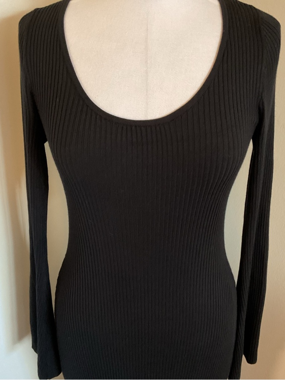 NWT Freshman 1996 Black Ribbed Knit Midi Dress Long Sleeve Scoop Neck Size Small - Picture 3 of 5